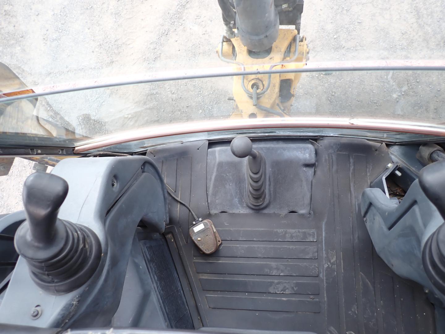 ./imagenes/INVOICE/2019/16544/RETROEXCAVADORA JOHN DEERE_310J (39).JPG